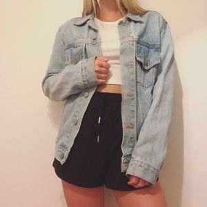 Brandy Melville light wash denim jacket